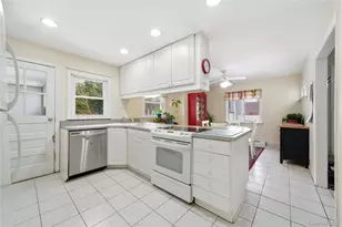 1217 Ellis St, Holbrook, NY 11741 - Photo 10