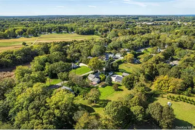3275 Skunk Lane, Cutchogue, NY 11935 - Photo 2