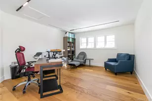 45 Carriage Ct, Muttontown, NY 11791 - Photo 36