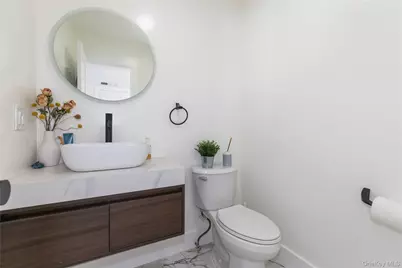 45 Carriage Court, Muttontown, NY 11791 - Photo 26