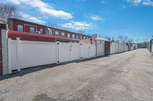 64-72 84th Pl, Middle Village, NY 11379 - Photo 24