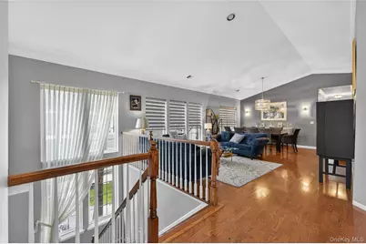 66 Sagamore Drive, Plainview, NY 11803 - Photo 6