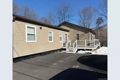 42 Wesley Avenue, Beacon, NY 12508 - Photo 1