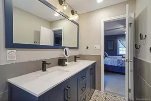 18 Enfield Ln, Kings Park, NY 11754 - Photo 28