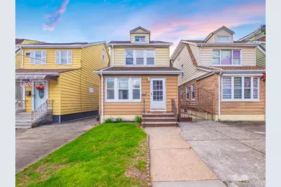8910 218th Place, Queens Village, NY 11427 - Photo 4