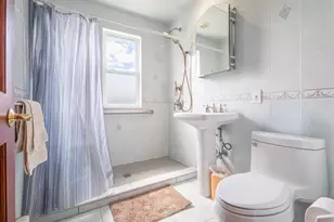 89-10 218th Pl, Queens Village, NY 11427 - Photo 22