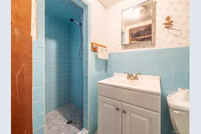 8910 218th Place, Queens Village, NY 11427 - Photo 30