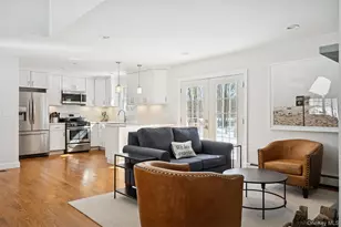 4 Stuart Ct, Hampton Bays, NY 11946 - Photo 6