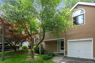 118 Stone Bridge Square, Chappaqua, NY 10514 - Photo 2