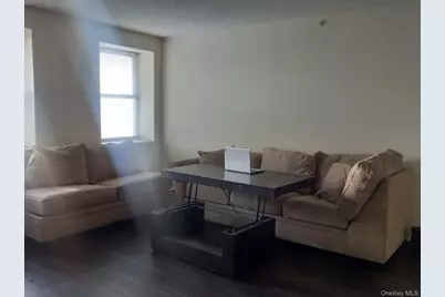 7914 Rockaway Beach Boulevard #2R, Rockaway Beach, NY 11693 - Photo 6