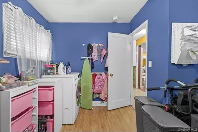 7 Constable Lane, Levittown, NY 11756 - Photo 12