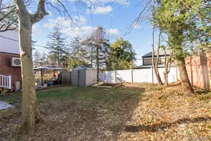 251-05 51st Ave, Little Neck, NY 11362 - Photo 22