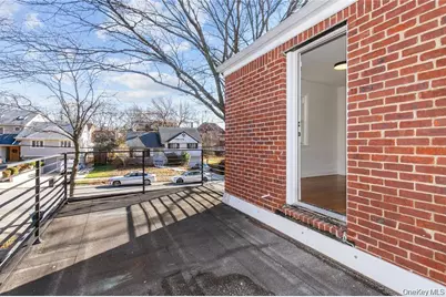 25105 51st Avenue, Little Neck, NY 11362 - Photo 24
