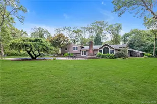 11 Quaker Ridge Dr, Brookville, NY 11545 - Photo 2