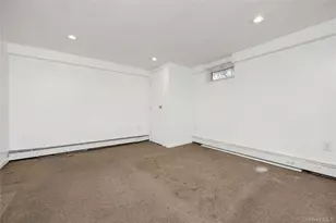 120-31 Francis Lewis Blvd, Cambria Heights, NY 11411 - Photo 30