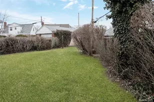 120-31 Francis Lewis Blvd, Cambria Heights, NY 11411 - Photo 4