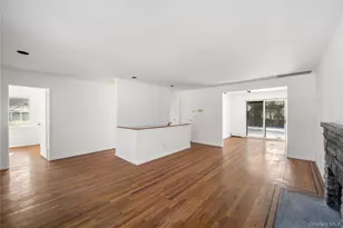 24 Elderberry Rd, Syosset, NY 11791 - Photo 4