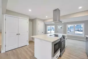 52 Halycon Rd, Lindenhurst, NY 11757 - Photo 10