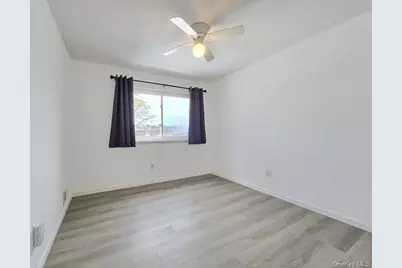 277 Storm Drive, Holtsville, NY 11742 - Photo 12