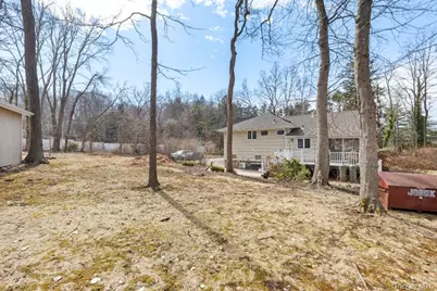 336 Dix Hills Road, Dix Hills, NY 11747 - Photo 18