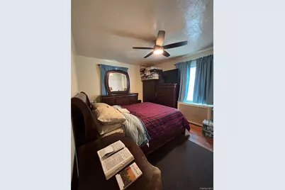 18608 Brinkerhoff Avenue, Saint Albans, NY 11412 - Photo 6