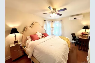 147-22 Ash Avenue, Flushing, NY 11355 - Photo 6