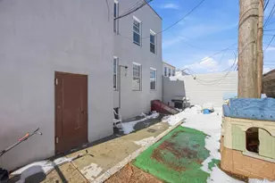 78-61 75th St, Glendale, NY 11385 - Photo 24