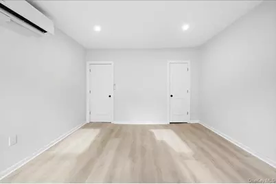 2257 Hampden Place, Bronx, NY 10468 - Photo 28