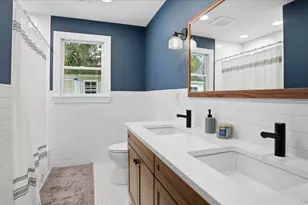 16 Daniel Ln, Dix Hills, NY 11746 - Photo 28