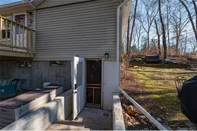 75 Herod Point Road, Wading River, NY 11792 - Photo 8