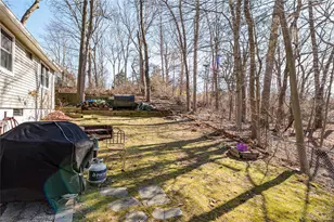 75 Herod Point Rd, Wading River, NY 11792 - Photo 10