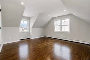 7 Amherst Pl, Massapequa, NY 11758 - Photo 8