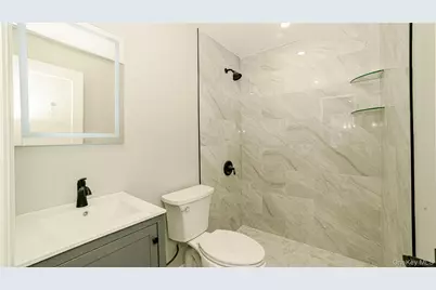 7 Amherst Place, Massapequa, NY 11758 - Photo 10