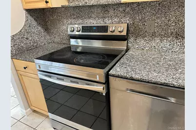 2 Secora Road #C7, Spring Valley, NY 10952 - Photo 12