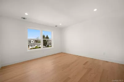 238 North Pine Street, Massapequa, NY 11758 - Photo 40