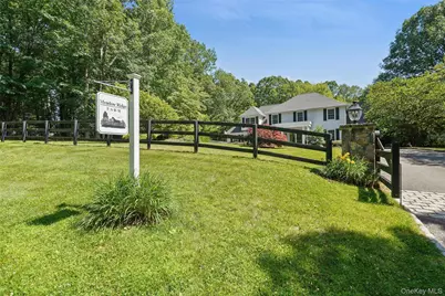 48 Davids Way, Bedford Hills, NY 10507 - Photo 38