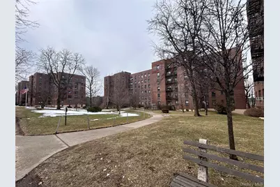 2534 Union Street #2F, Flushing, NY 11354 - Photo 2