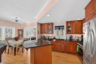 8 Garrett Pl, Carmel, NY 10512 - Photo 10