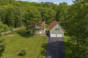 8 Garrett Pl, Carmel, NY 10512 - Photo 2