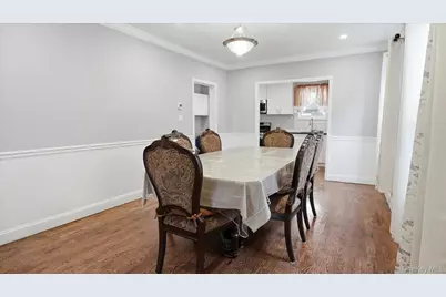 56 Northumberland, Lynbrook, NY 11563 - Photo 12