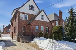 56 Northumberland, Lynbrook, NY 11563 - Photo 2