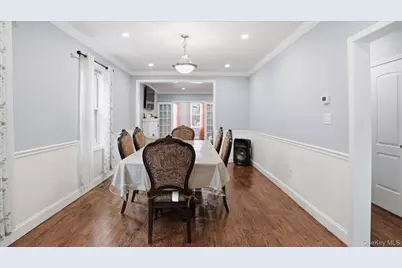 56 Northumberland, Lynbrook, NY 11563 - Photo 8