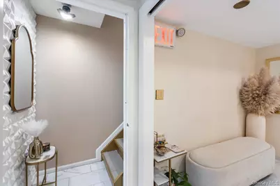 101-12 43rd Avenue, Corona, NY 11368 - Photo 16