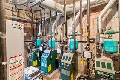 101-12 43rd Avenue, Corona, NY 11368 - Photo 18