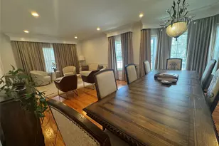 221 Rivendell Ct, Melville, NY 11747 - Photo 12