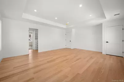 467 Hull Street, East Meadow, NY 11554 - Photo 20