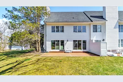 25 Mitchell #3, Westhampton Beach, NY 11978 - Photo 16