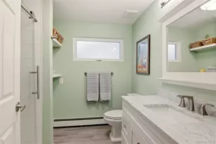 27 Great River Dr, Sound Beach, NY 11789 - Photo 16