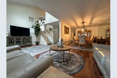 142 Farm House Court, Manorville, NY 11949 - Photo 18