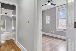 22 Town Path, Glen Cove, NY 11542 - Photo 10